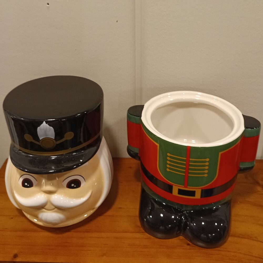 DEI Nutcracker Cookie Jar (NWOT) - Picture 4 of 4